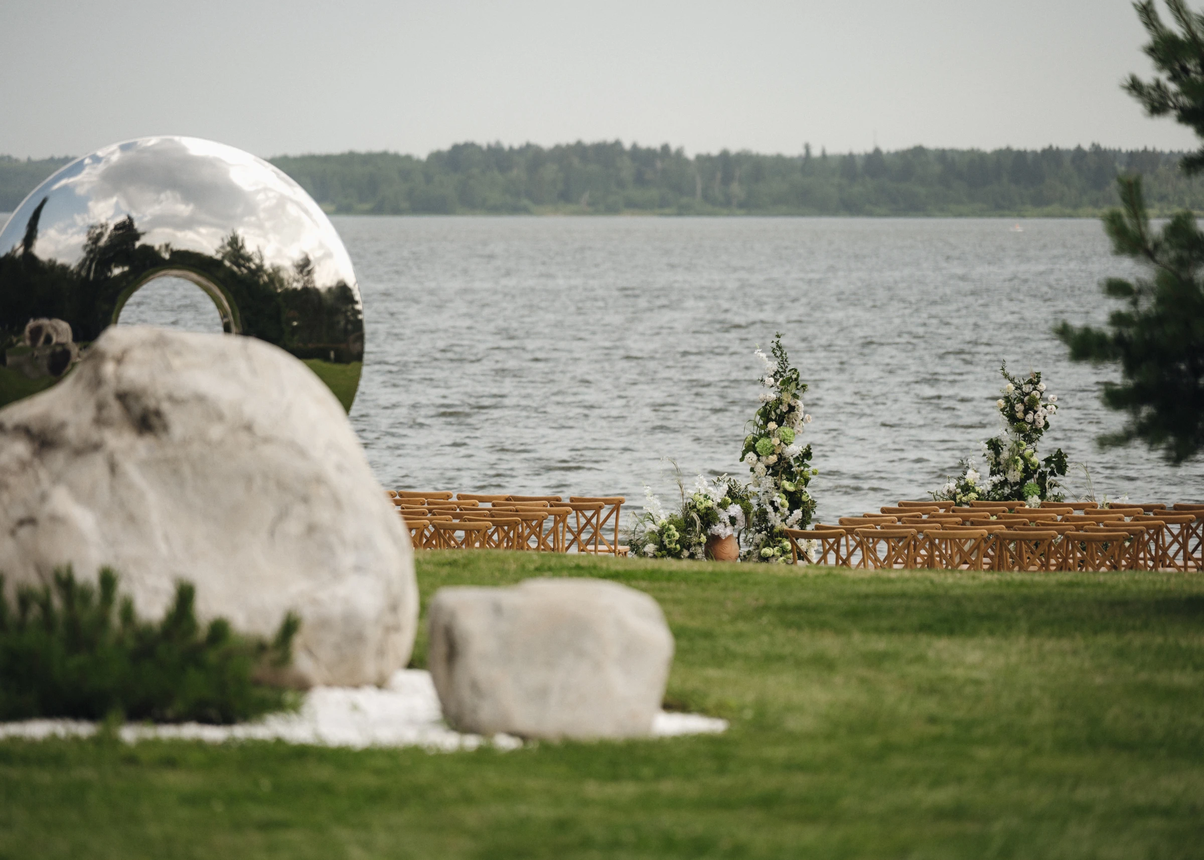 THE SUN LAKE